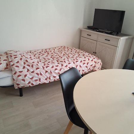 Appartement 40 M² Proche Rempart Langres Buitenkant foto